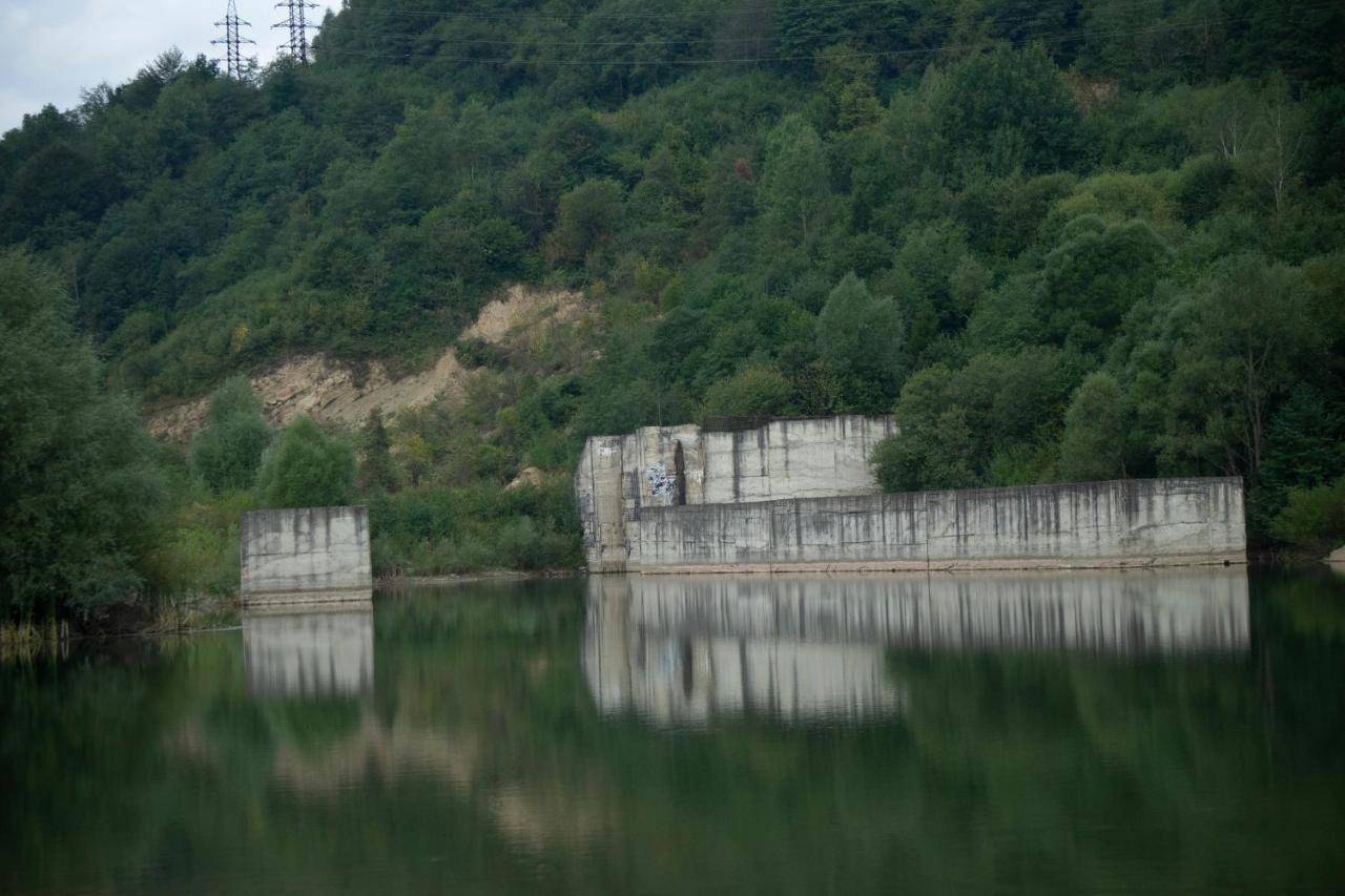 U Dvori Hotel Podgorodtsy Exterior photo